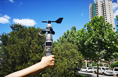 便攜式氣象觀測(cè)站:隨身掌握天氣變化